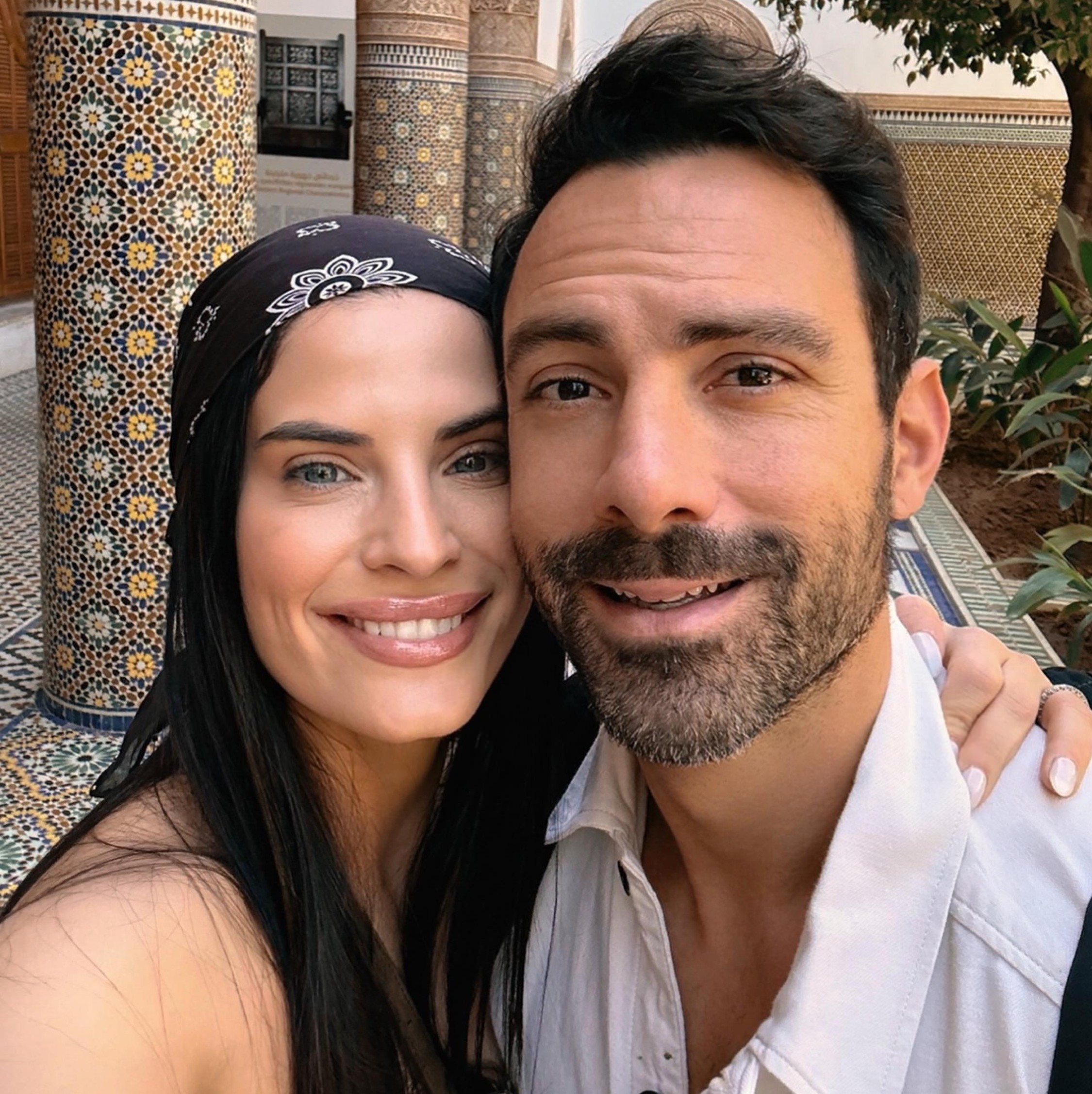 Χριστίνα Μπόμπα και Σάκης Τανιμανίδης στο Μαρόκο