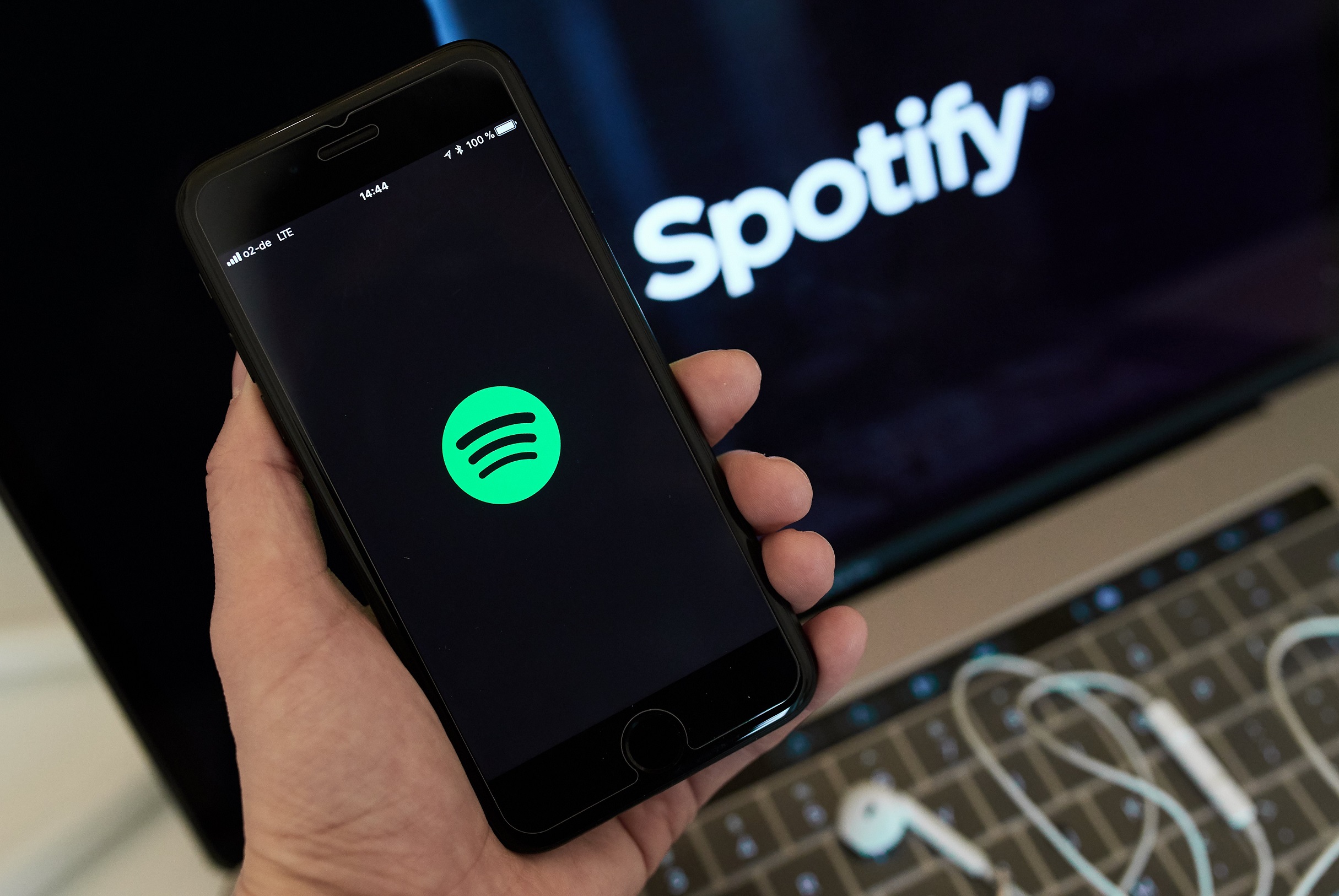 To logo του Spotify σε μια οθόνη smart phone, στις 24 Φεβρουαρίου 2018.