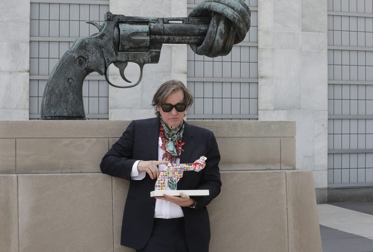 Ο Val Kilmer επισκέπτεται τα κεντρικά γραφεία των Ηνωμένων Εθνών στη Νέα Υόρκη της Νέας Υόρκης για να προωθήσει την πρωτοβουλία των 17 Στόχων Βιώσιμης Ανάπτυξης (SDGs), 20 Ιουλίου 2019.