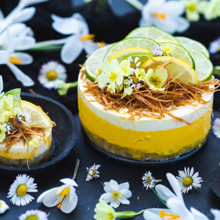 Λουλούδια και γλυκό