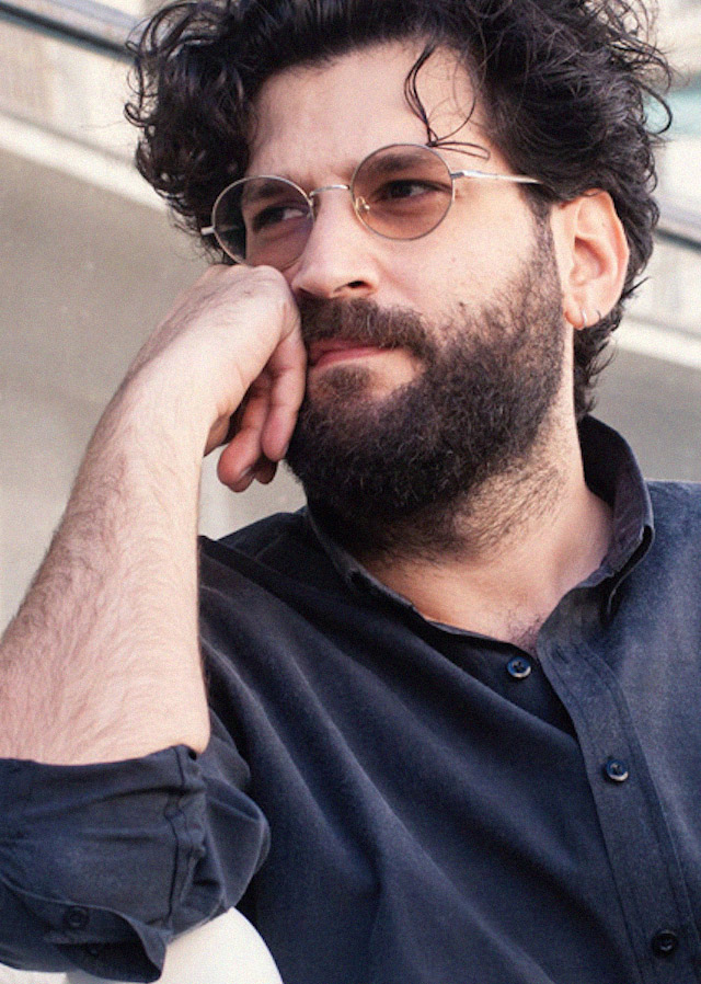 O σκηνοθέτης Χρήστος Μασσαλάς