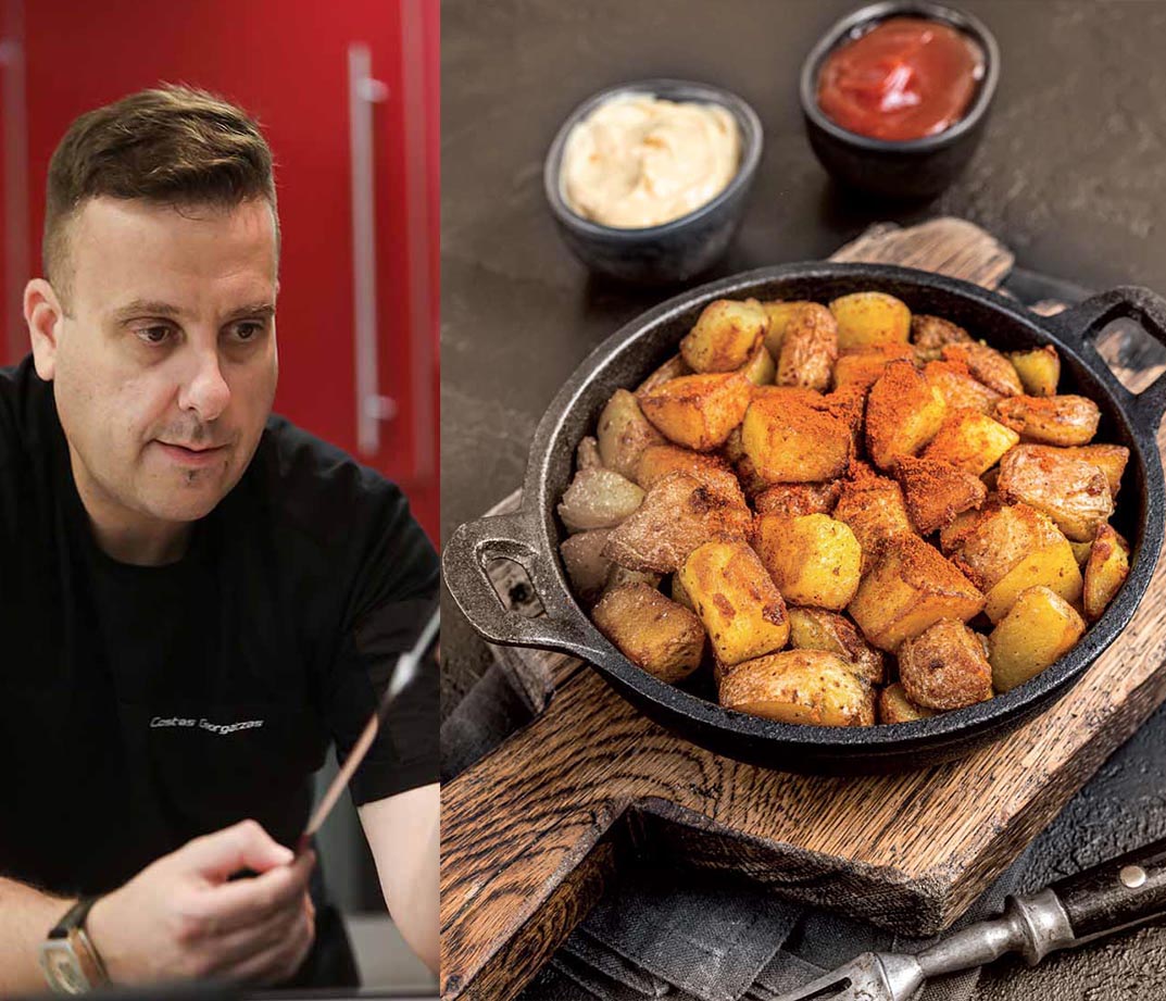 Φωτογραφία του σεφ Κώστα Γεωργατζά και το πιάτο patatas bravas πικάντικο ισπανικό πιάτο