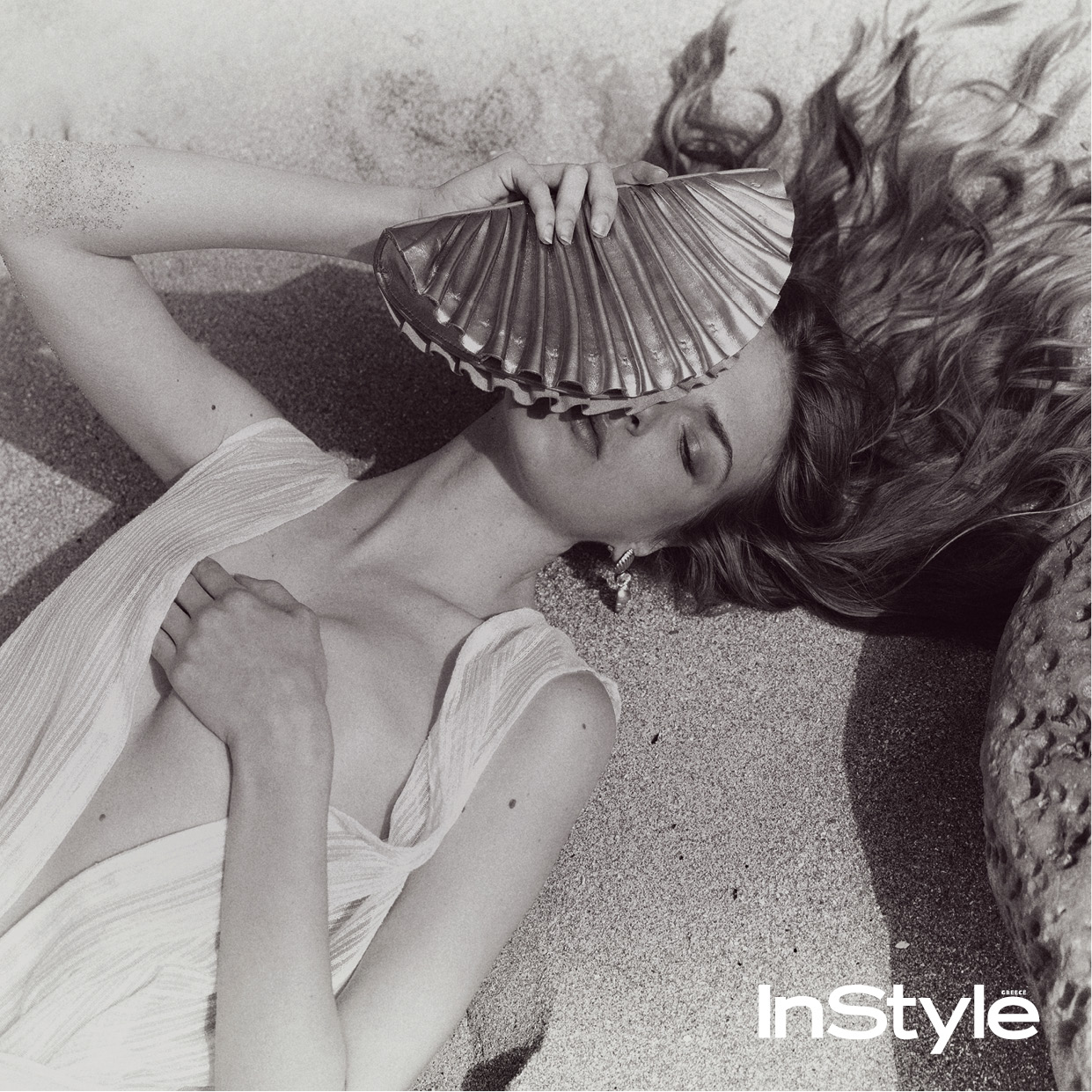 μοντέλο στην παραλία