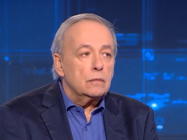 Ο Ανδρέας Μικρούτσικος στο Ενώπιος Ενωπίω