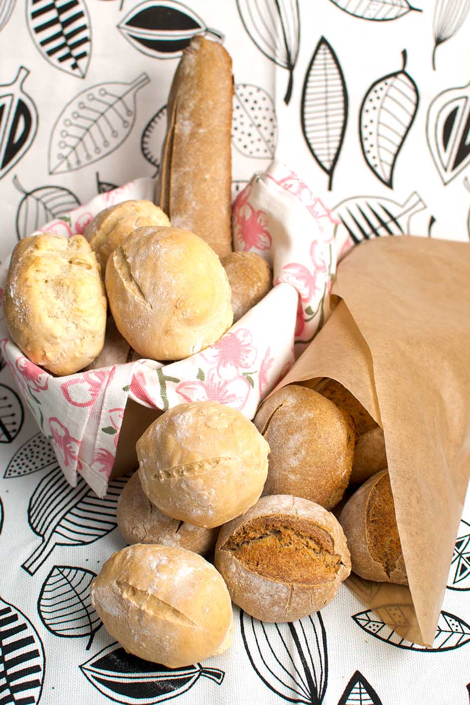 Μικρά ψωμάκια και άλλα