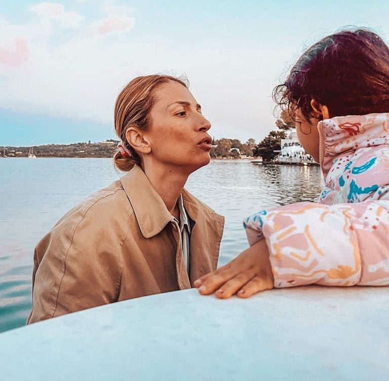 Η Μαρία Ηλιάκη με την κόρη της