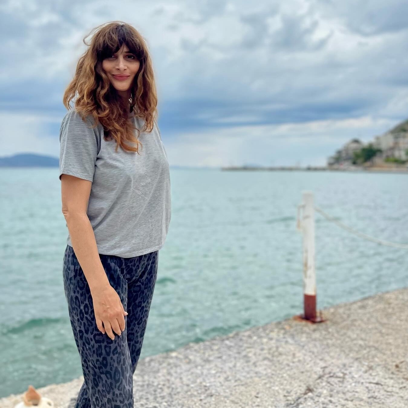 Η Μαρία Κωνσταντάκη στη θάλασσα