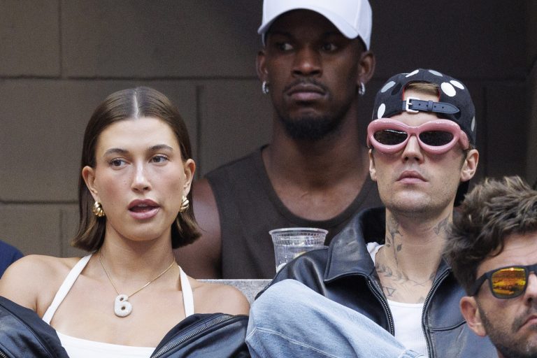 Ο Justin και η Hailey Bieber στο US Open Tennis Championships, 1 Σεπτεμβρίου 2023