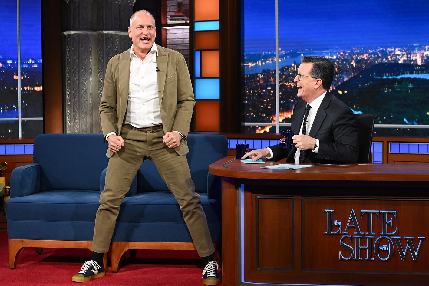 Ο Woody Harrelson στο σόου The Late Show with Stephen Colbert στις 8 Απριλίου 2025.