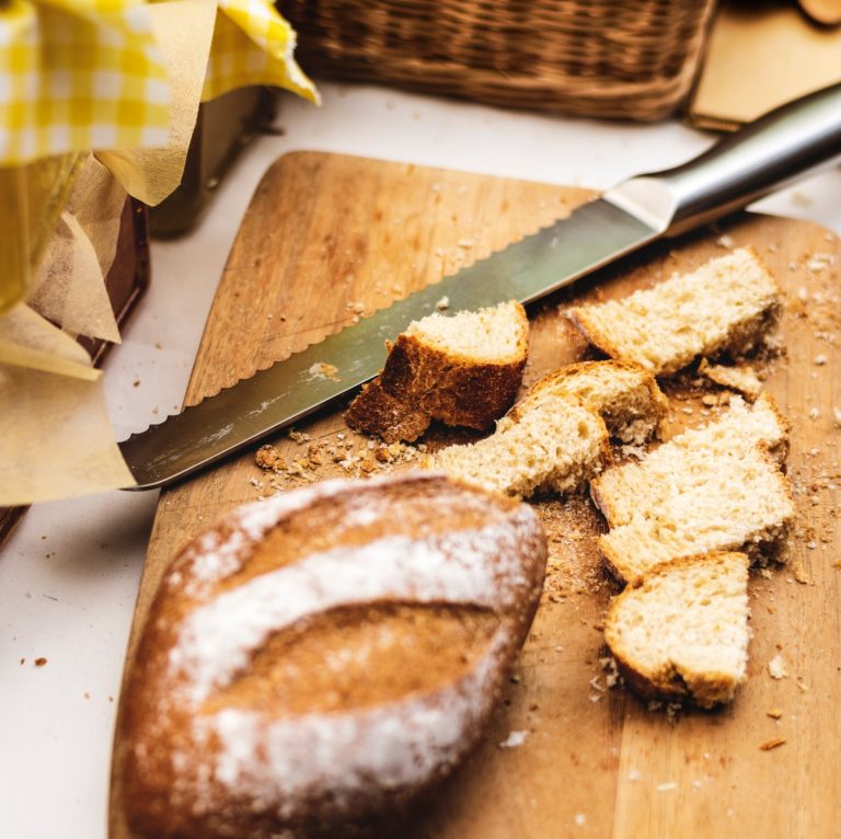 Μπαγιάτικο ψωμί