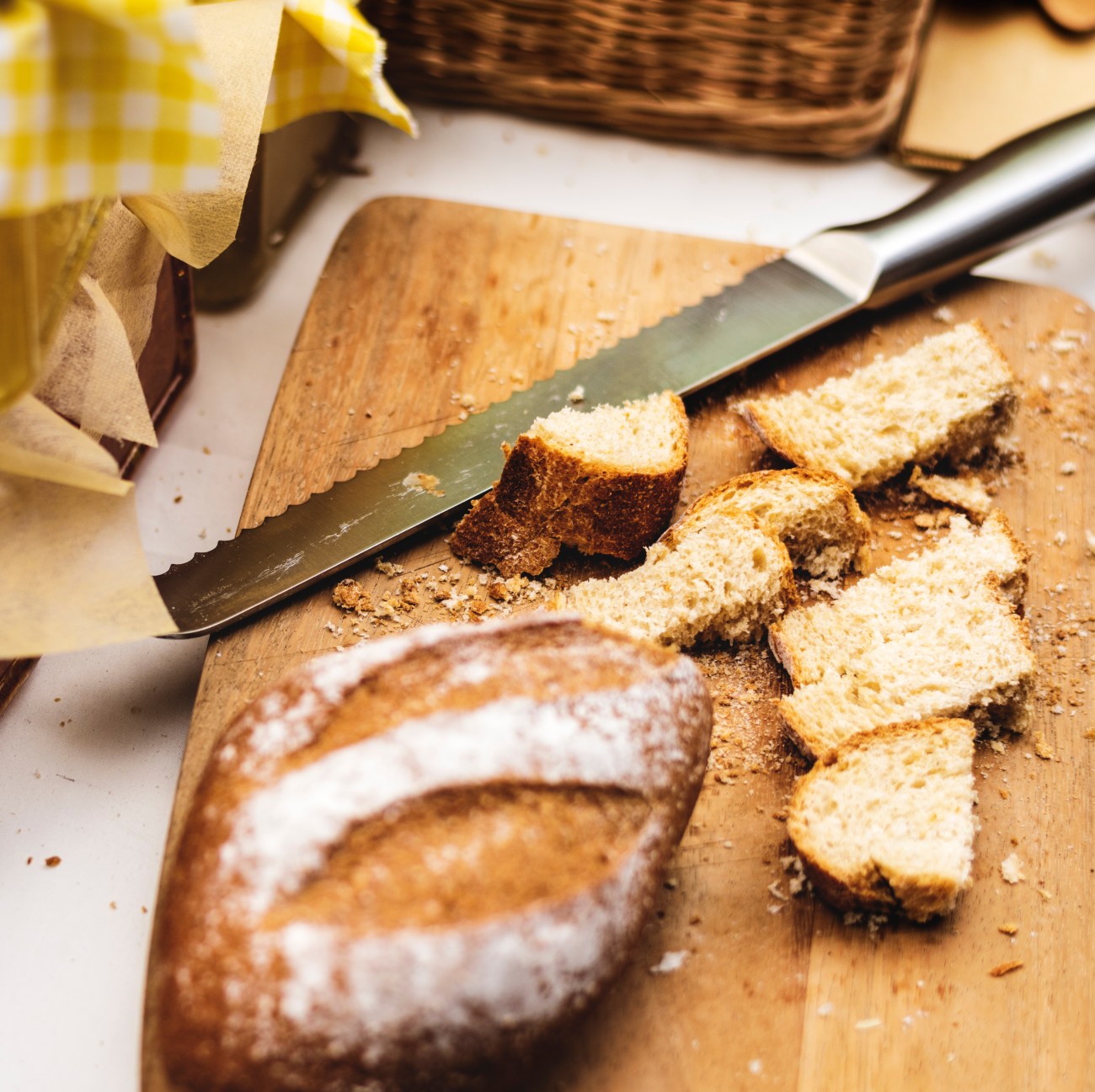 Μπαγιάτικο ψωμί