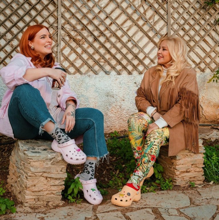 Μπέσσυ Αργυράκη - Εβελίνα Νικόλιζα