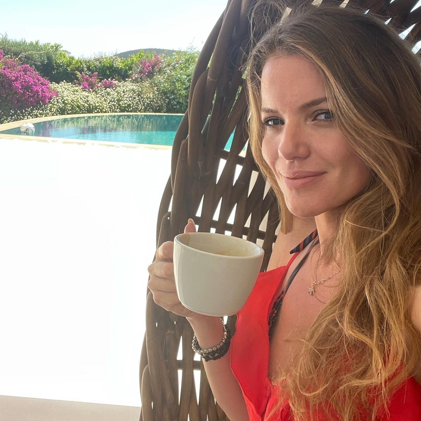 Η σύζυγος του Μάκη Τριανταφυλλόπουλου, Κιμ Κίλιαν