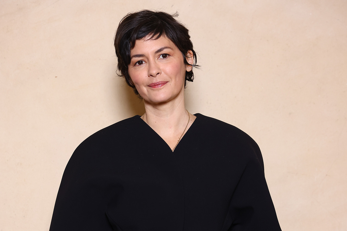 Η Audrey Tautou στην επίδειξη ανδρικής μόδας Jacquemus για τη σεζόν Φθινόπωρο-Χειμώνας 2025/2026, στο πλαίσιο της Εβδομάδας Μόδας στο Παρίσι, στις 26 Ιανουαρίου 2025.