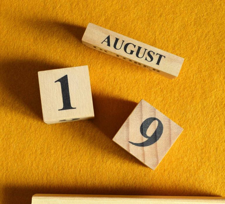 Ημερολόγιο Αύγουστος 19