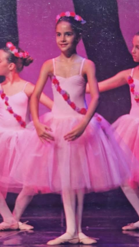 Η Αλεξάνδρα Νίκα ως μπαλαρίνα σε παιδική ηλικία