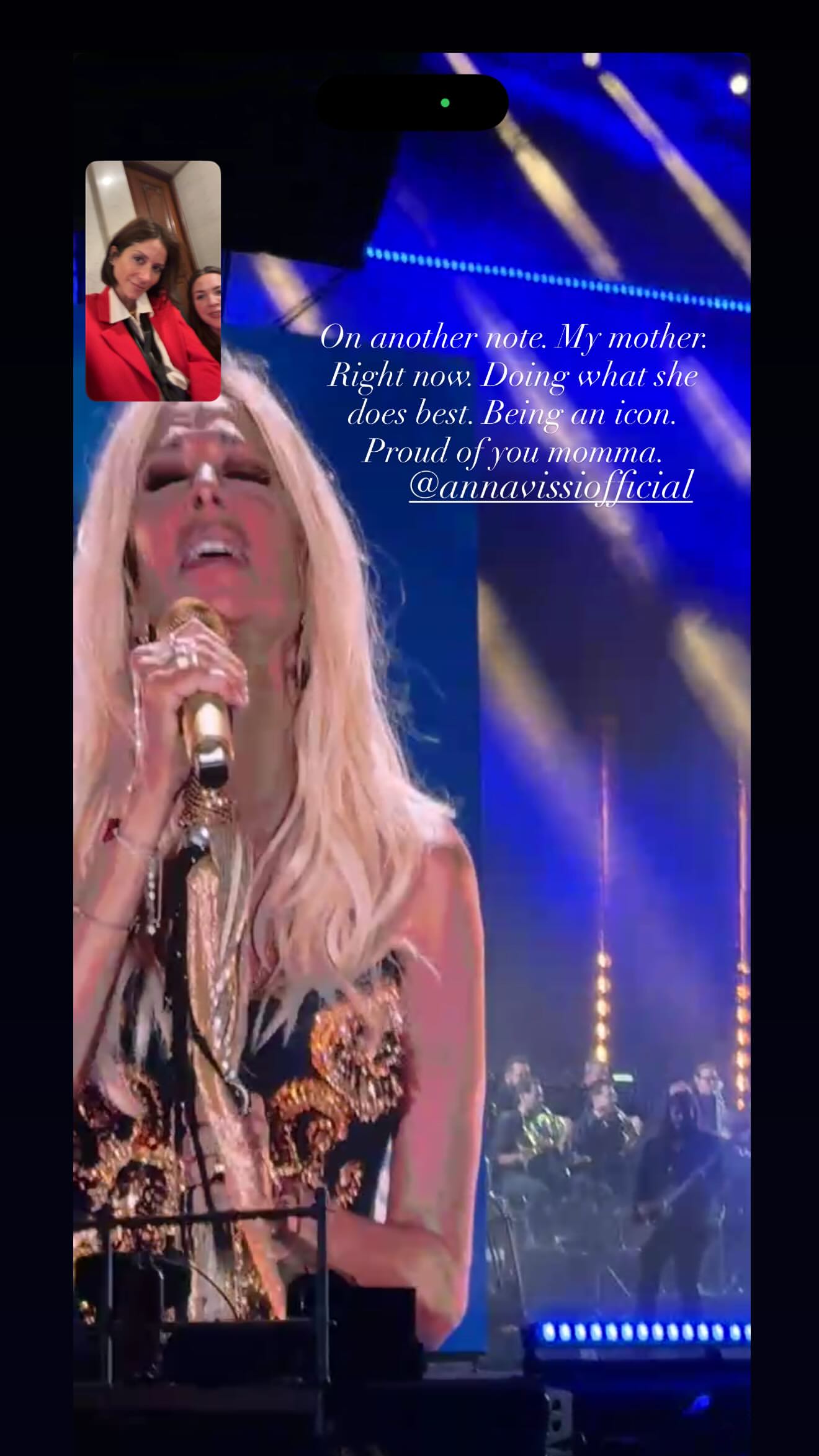 Το μήνυμα της Σοφίας Καρβέλα για τη συναυλία της Άννας Βίσση στο Καλλιμάρμαρο