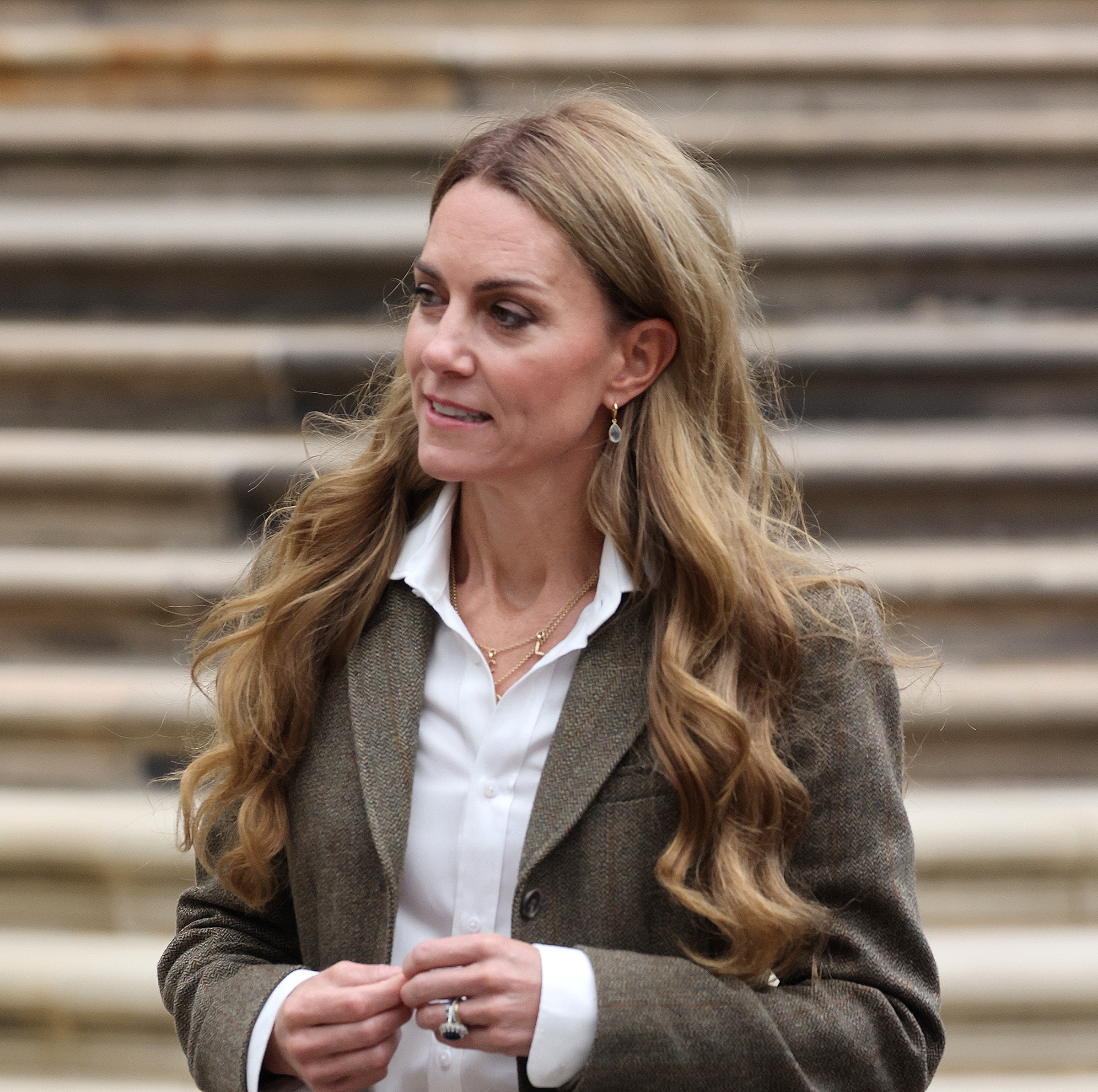 H Kate Middleton κατά την επίσκεψή της στους πρόσφατα ανακαινισμένους κήπους του Μουσείου Φυσικής Ιστορίας στις 4 Σεπτεμβρίου 2025 στο Λονδίνο