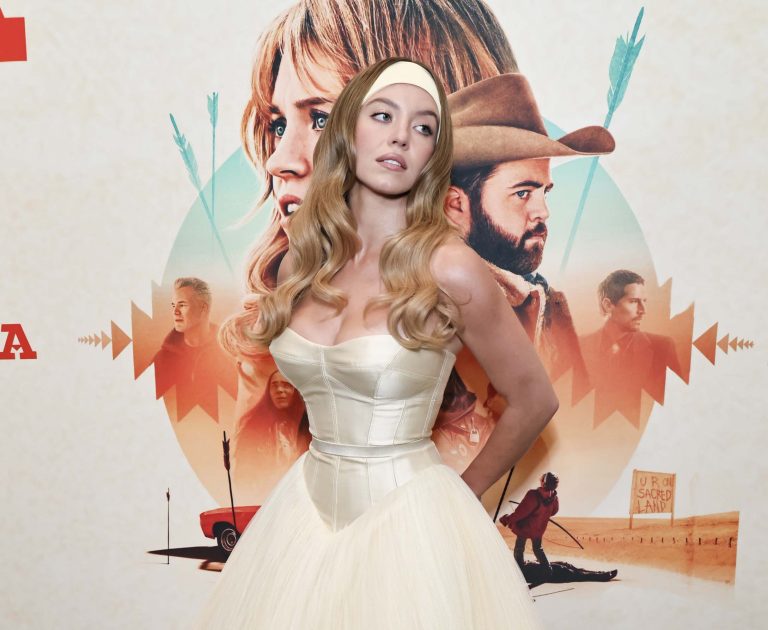 Η Sydney Sweeney στην ειδική προβολή της ταινίας "Americana" στο Λος Άντζελες στο Desert 5 Spot στις 3 Αυγούστου 2025 στο Λος Άντζελες της Καλιφόρνια.