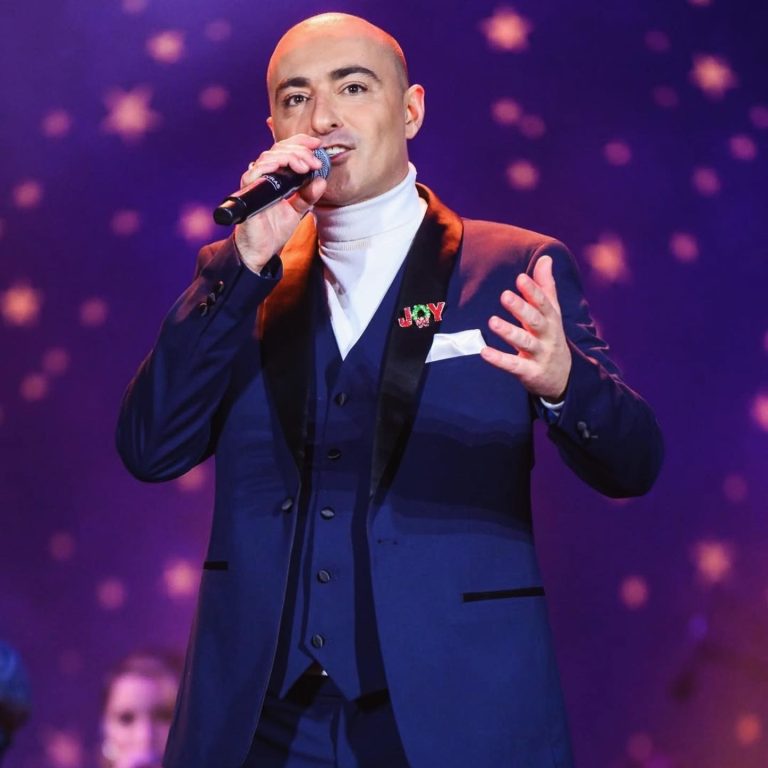 Θανάσης Αλευράς