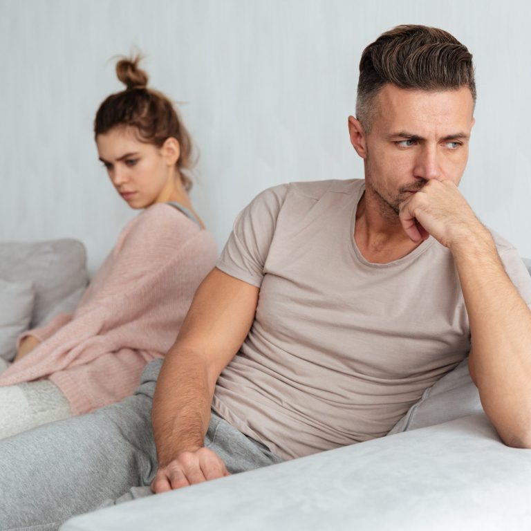 Τσακωμένο ζευγάρι