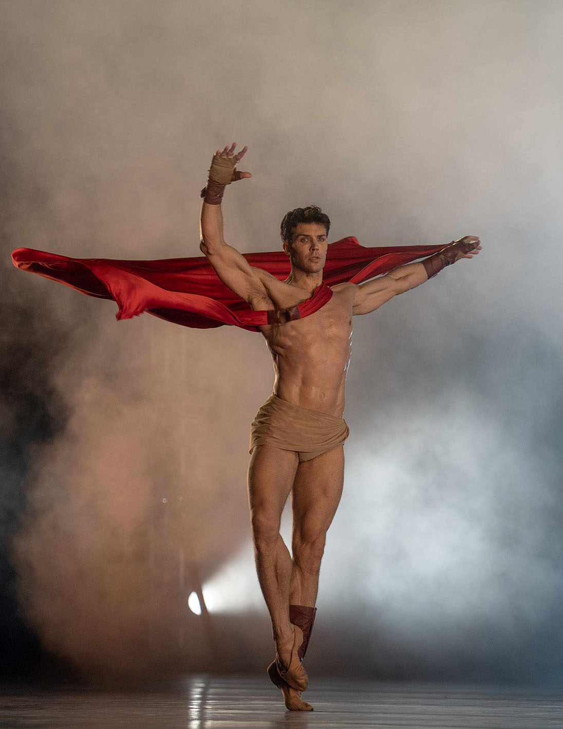 Ο Roberto Bolle από την παράσταση στο κάστρο Sforzesco στο Milano. Credit