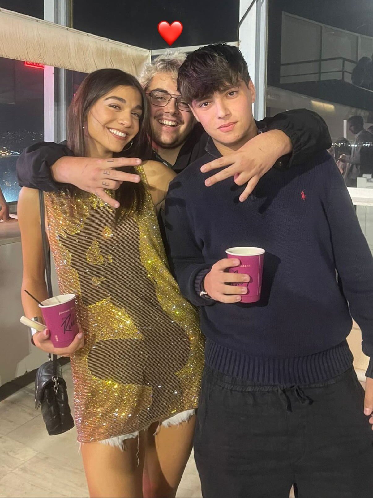 Η Μελίνα Νικολαΐδη με τον αδελφό της Γιώργο Νικολαΐδη