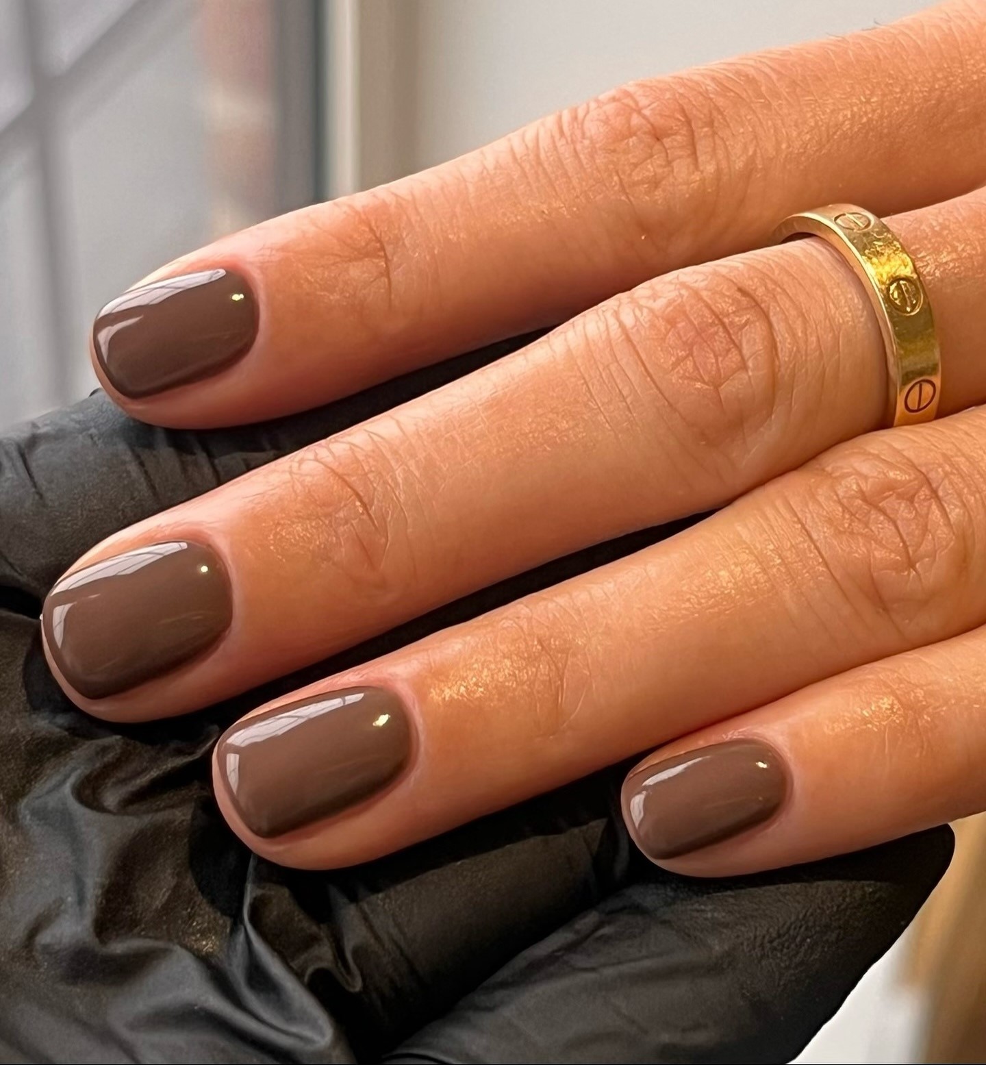 Καφέ μόκα - φθινοπωρινό μανικιούρ