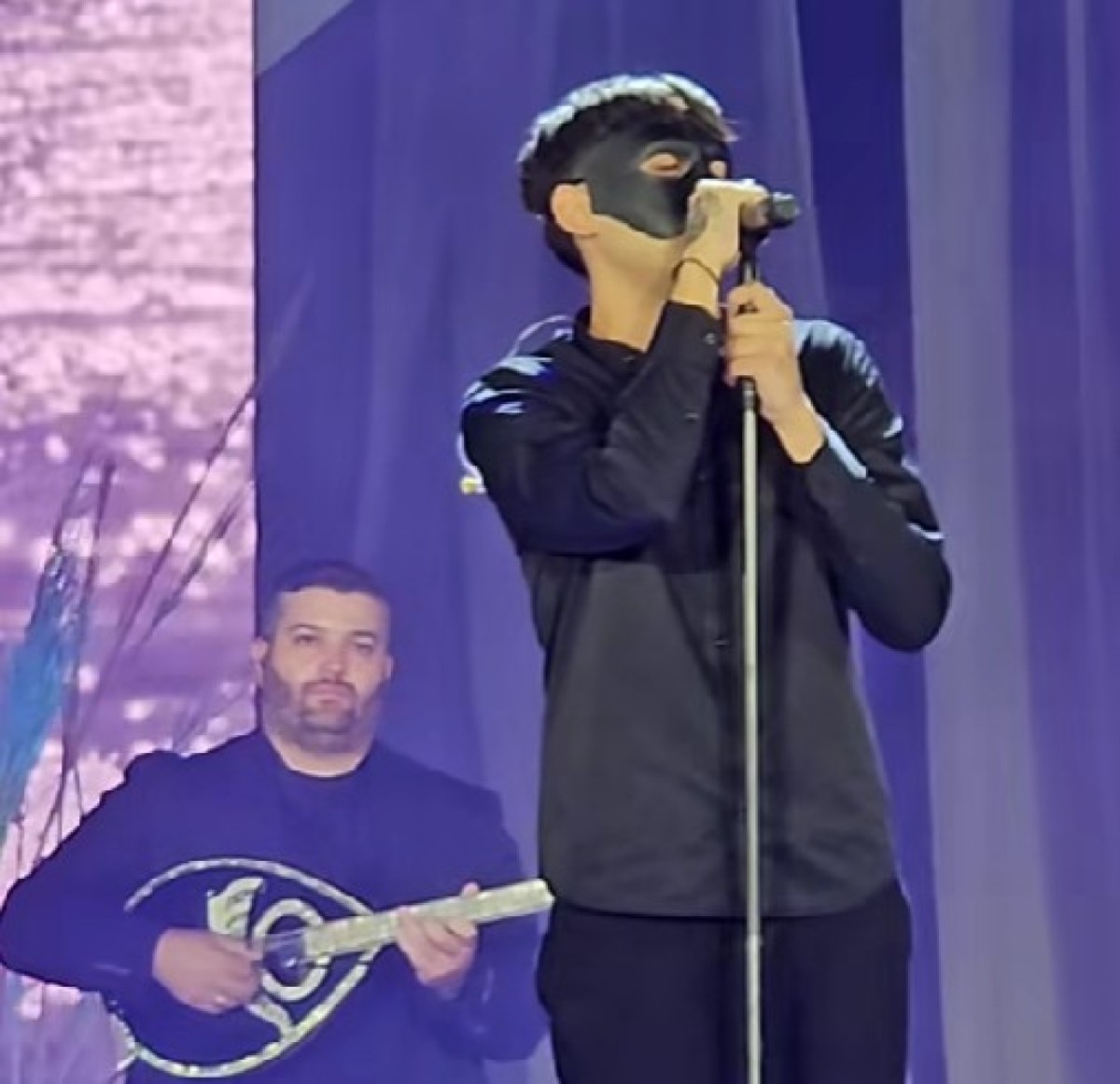 Ο Sicario στη συναυλία αφιέρωμα στον Στέλιο Καζαντζίδη