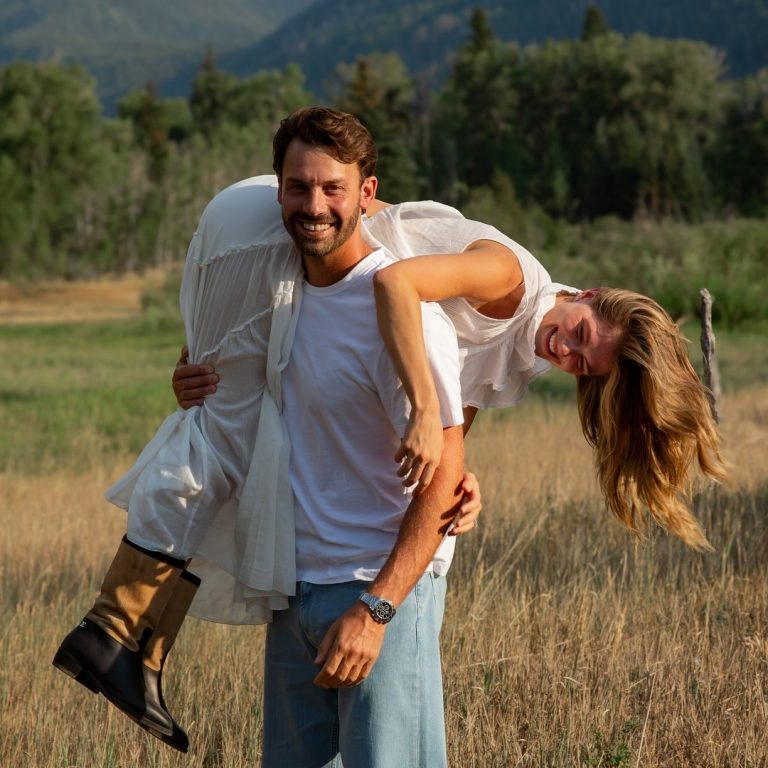 Αμαλία Κωστοπούλου - Jake Medwell