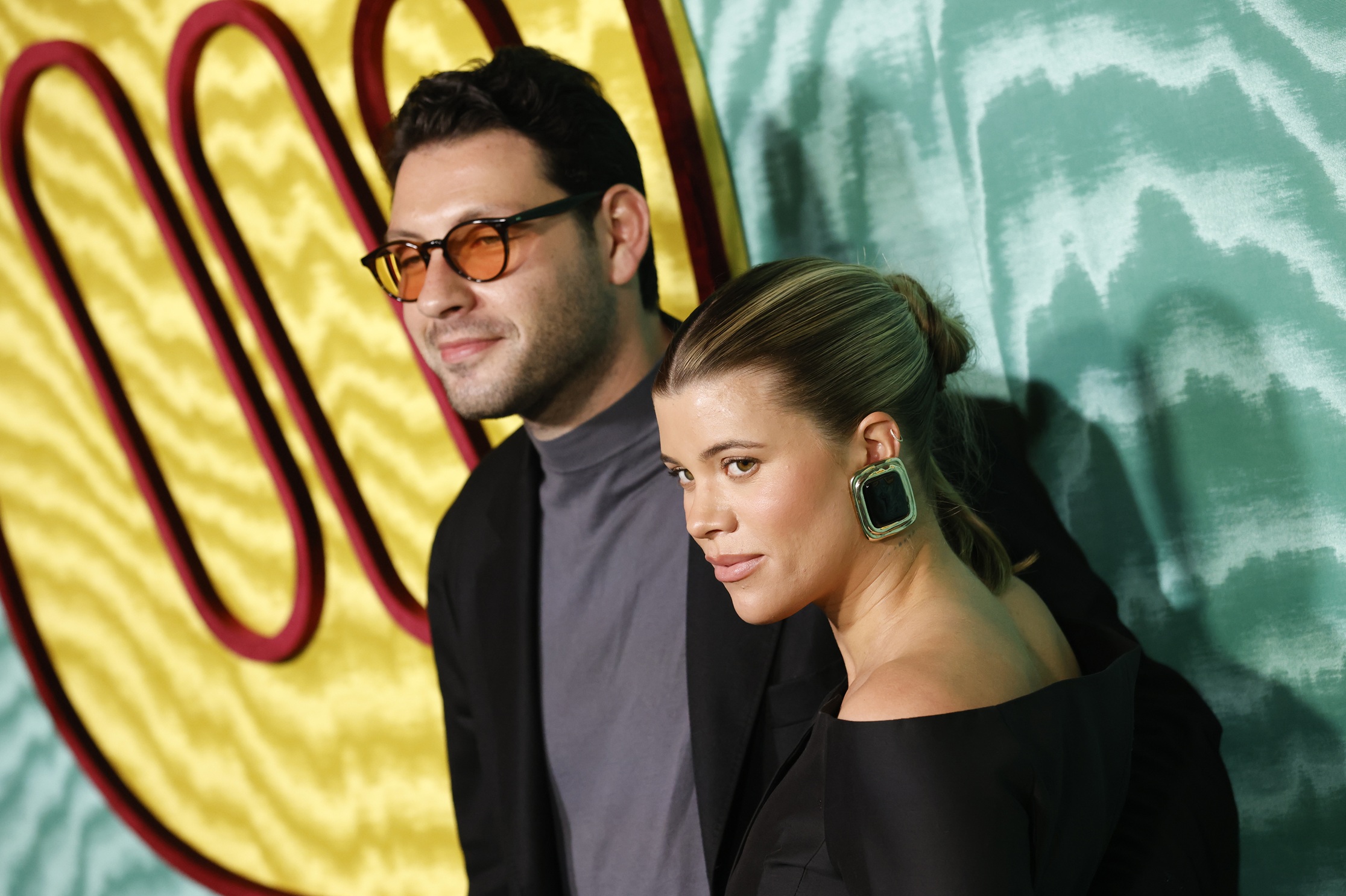 O Elliot Grainge και η Sofia Richie στο Warner Music Group's Pre-Grammy Party στο Citizen News στο Λος Άντζελες, 1 Φεβρουαρίου 2024