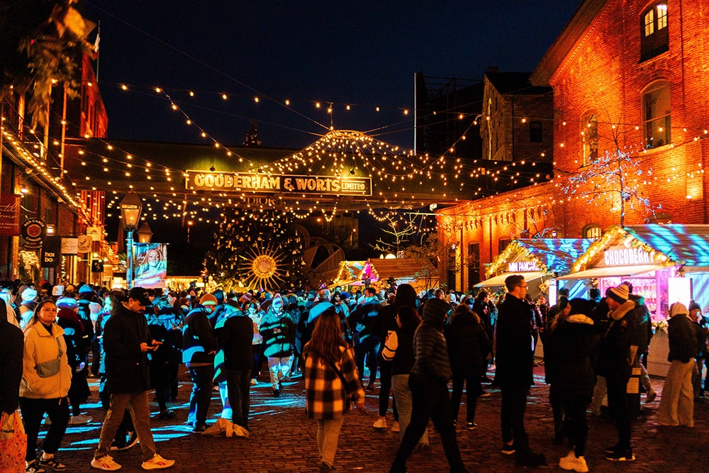 Xριστουγεννιάτικο χωριό στο Τορόντο του Καναδά