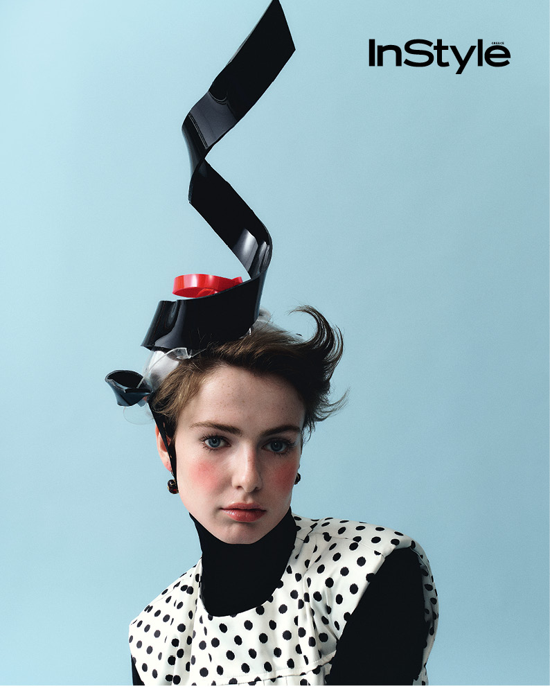 μοντέλο με headpiece