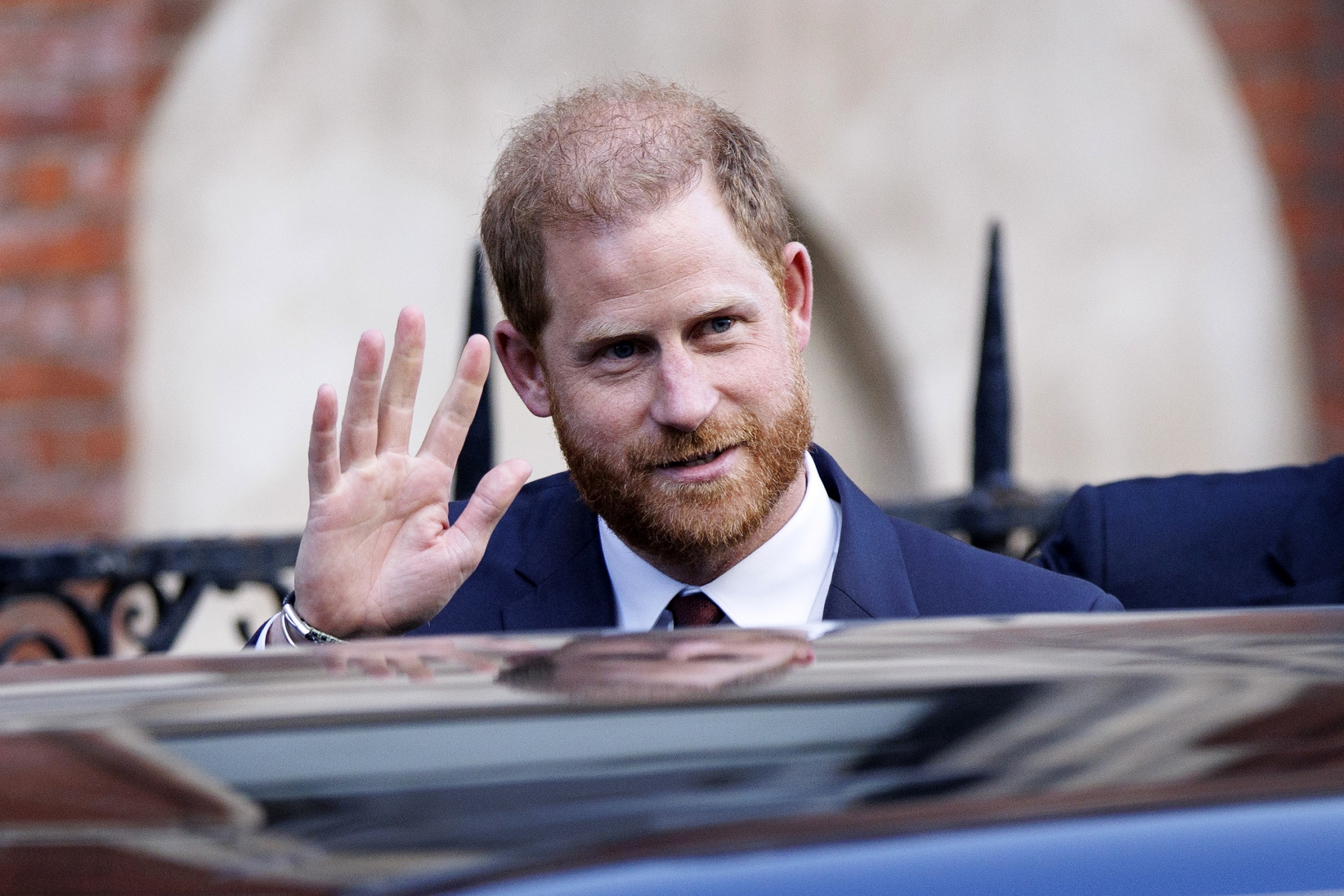 Ο πρίγκιπας Harry αποχωρεί από το Ανώτατο Δικαστήριο στο Λονδίνο, 9 Απριλίου 2025