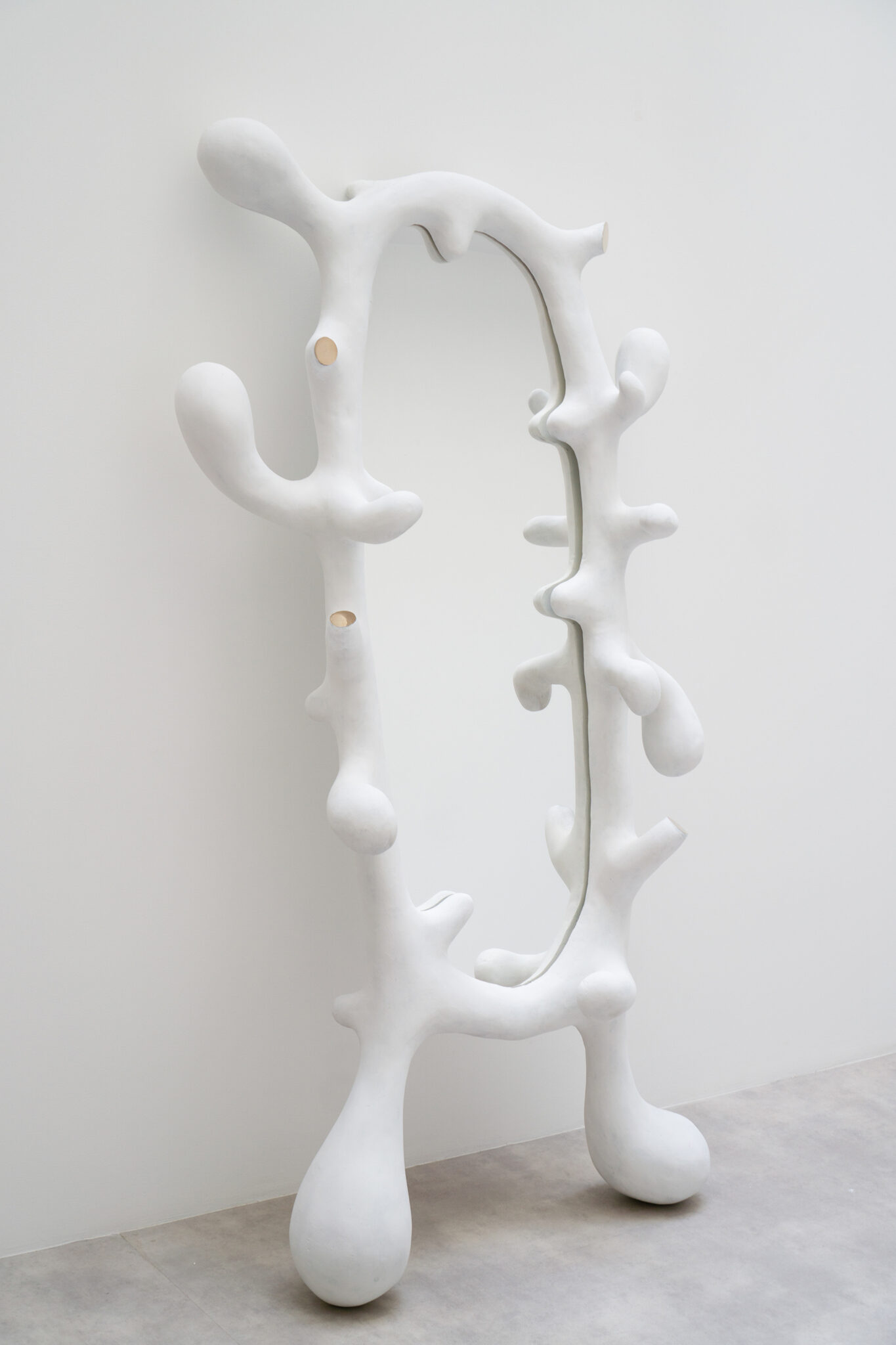 Rocaille by Abel Carcamo for Galerie SCENE OUVERTE. (PhotoCourtesy of Paul Hennebelle)