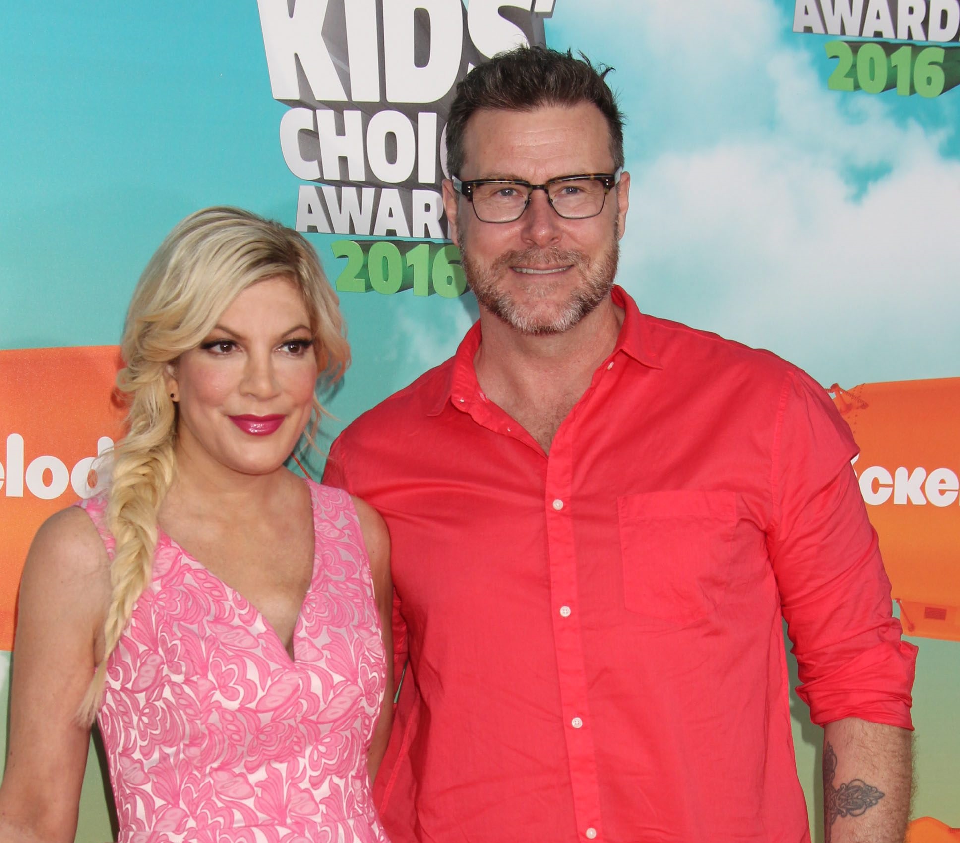 H Tori Spelling και ο Dean McDermott στα 29α Kids' Choice Awards, 12 Μαρτίου 2016