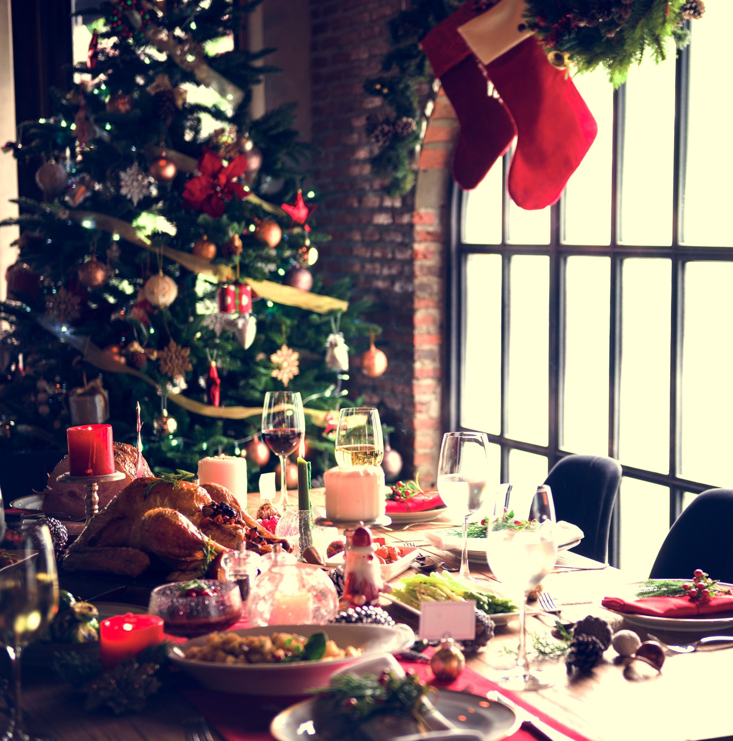 χριστουγεννιάτικο τραπέζι και στολισμός