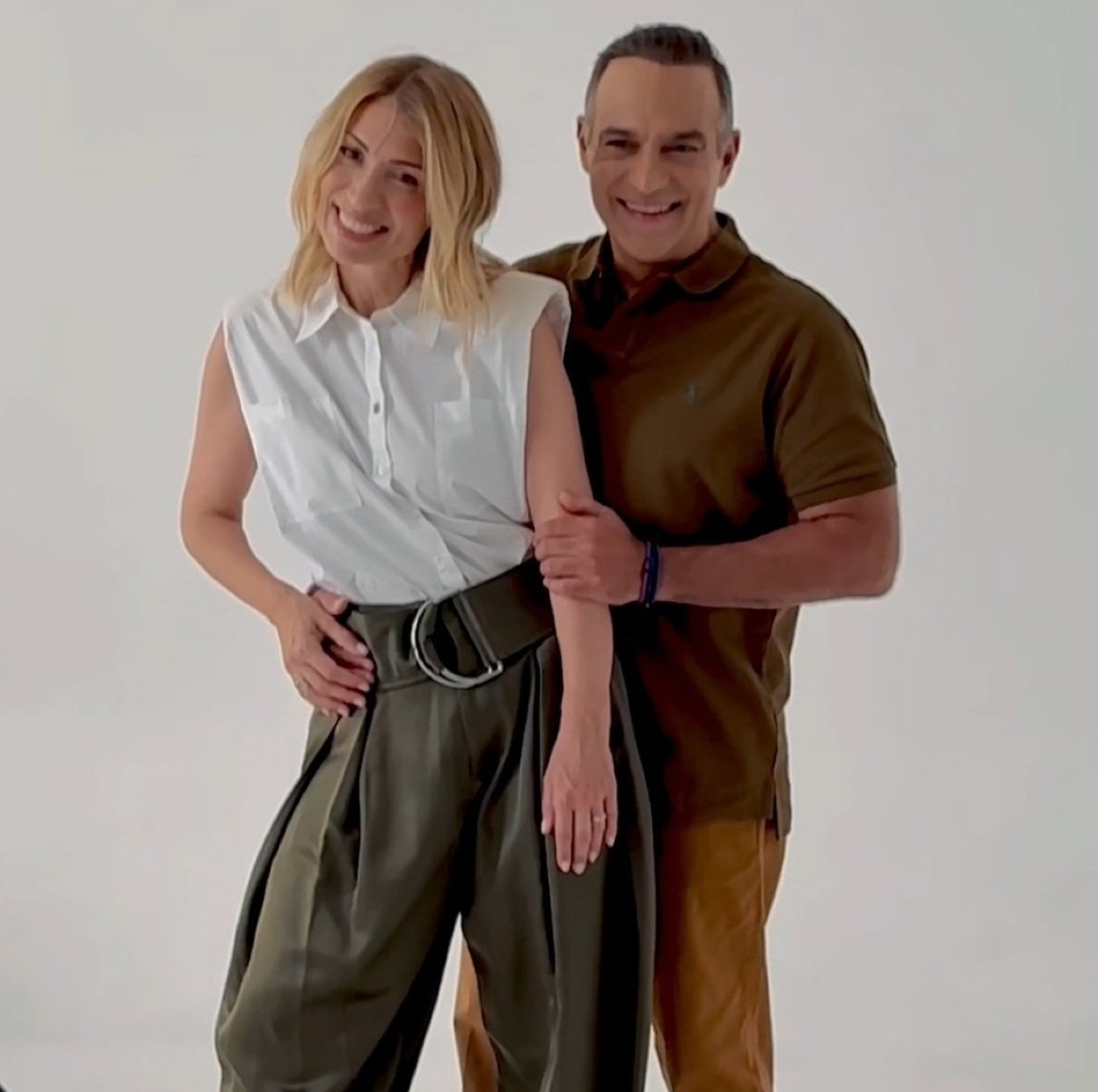 Μαρία Ηλιάκη και Κρατερός Κατσούλης στην εκπομπή της ΕΡΤ