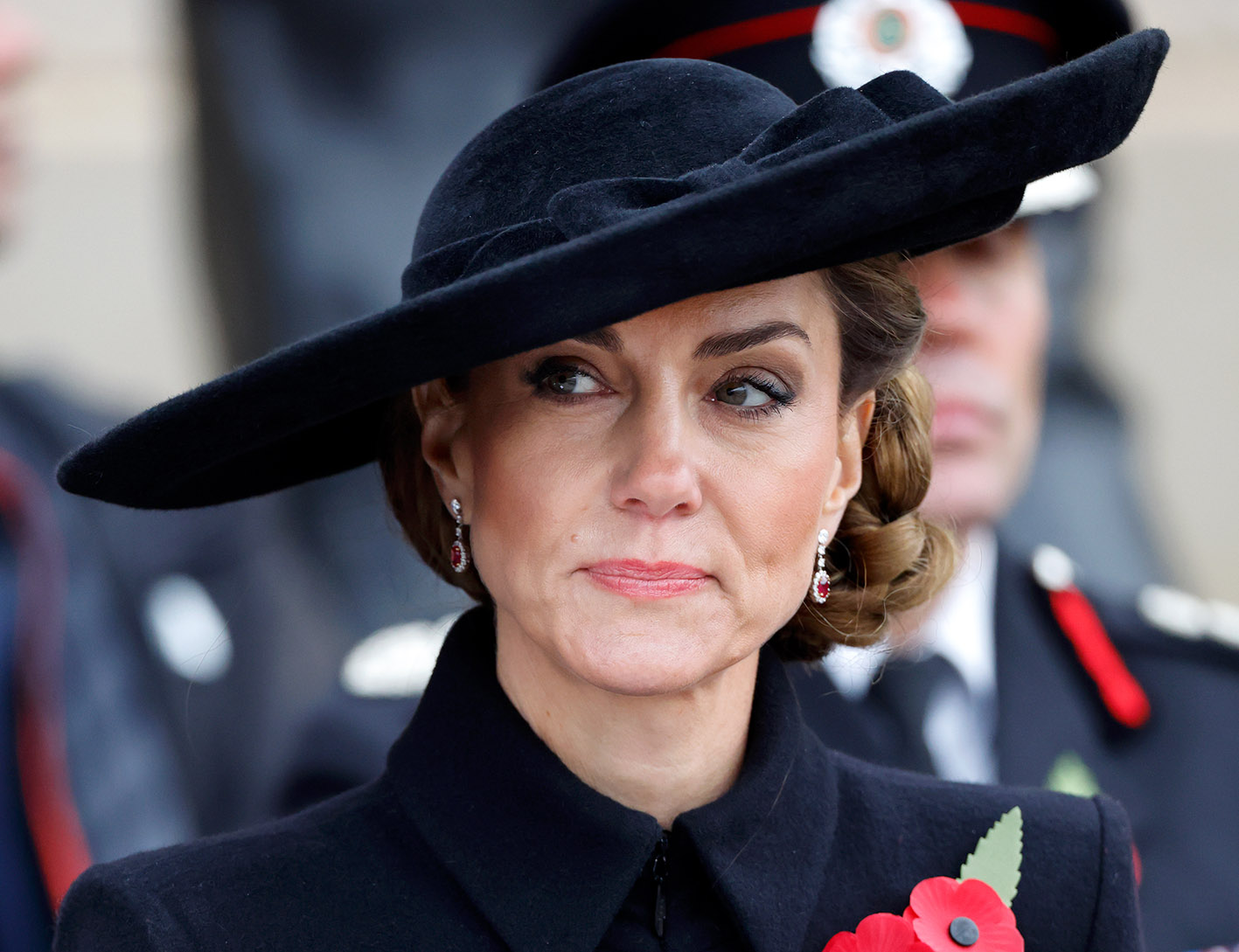 H Kate Middleton ή όπως πρέπει να αναφερόμαστε η Αικατερίνη, Πριγκίπισσα της Ουαλίας στην Τελετή Μνήμης για την Ημέρα της Ανακωχής στο Μνημείο των Ενόπλων Δυνάμεων στις 11 Νοεμβρίου 2025 στο Alrewas του Staffordshire. Φέτος συμπληρώνονται 80 χρόνια από το τέλος του Δευτέρου Παγκοσμίου Πολέμου.