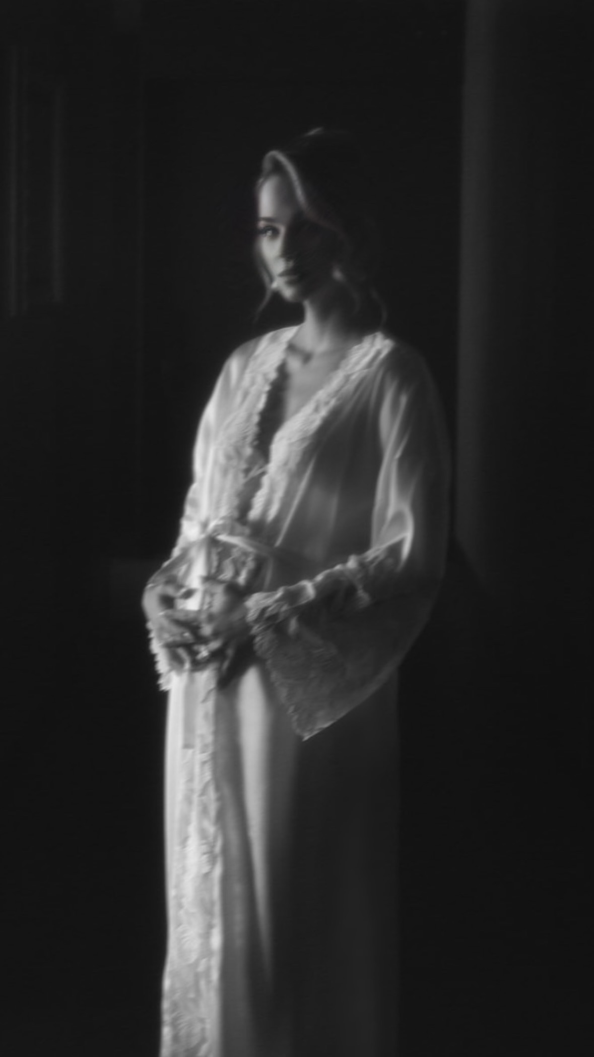 Νύφη με φουσκωμένη κοιλίτσα η πατρίτσια Μίλικ Περιστέρη