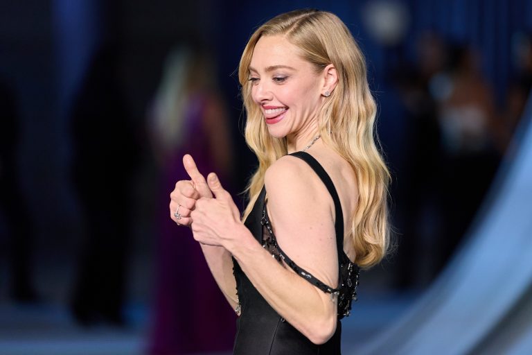 H Amanda Seyfried στο γκαλά της Ακαδημίας στο Λος Άντζελες, 18 Οκτωβρίου 2025