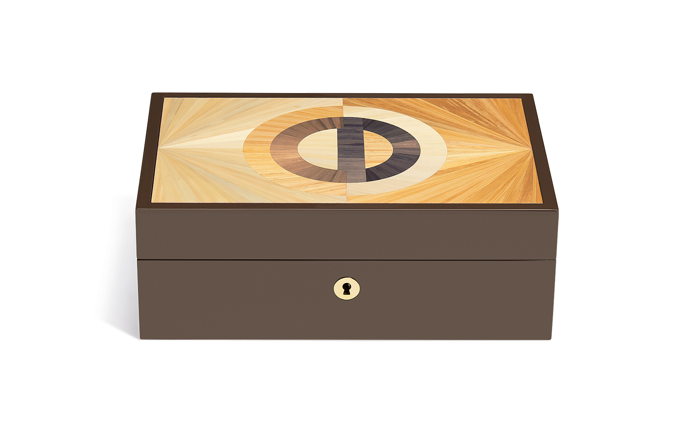 Θήκη πούρων Beige CD Entrelacés Straw Marquetry. Κατασκευασμένο από 55% MDF, 20% ξύλο σαπέλι, 14% κέδρο, 5% άχυρο, 5% ανοξείδωτο ατσάλι και 1% βελούδο. Το εσωτερικό διαθέτει ξύλο κέδρου, ιδανικό για την αποθήκευση πούρων. Μπορεί να χωρέσει 20 έως 30 πούρα.