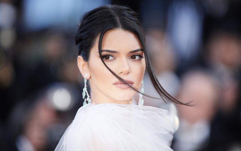 H Kendall Jenner στην προβολή του "Girls of the Sun (Les Filles du Soleil)" στη διάρκεια του 71ου Φεστιβάλ Καννών, 12 Μαΐου 2018