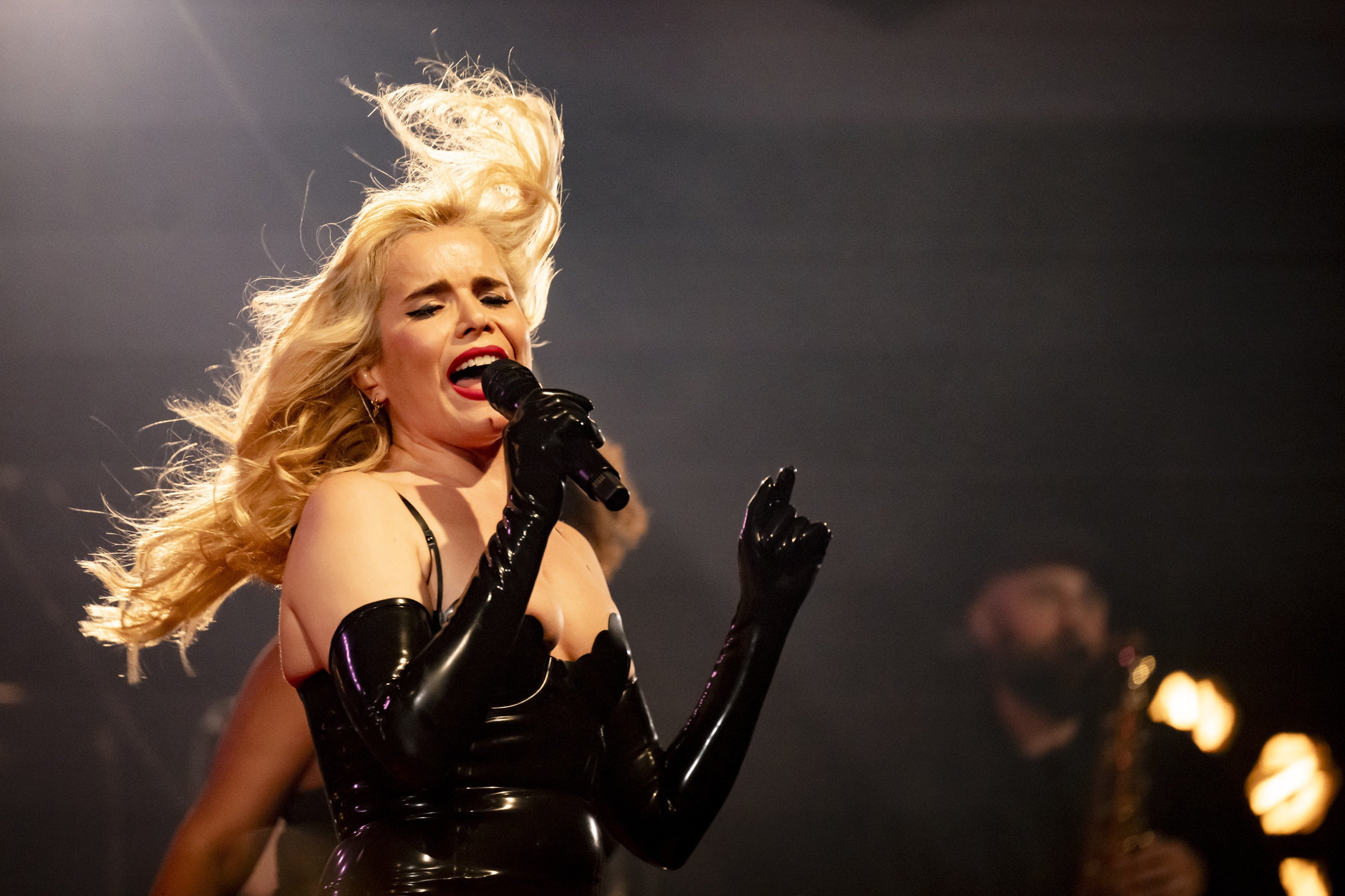 H Paloma Faith στη σκηνή του 58ου Montreux Jazz Festival, 12 Ιουλίου 2024