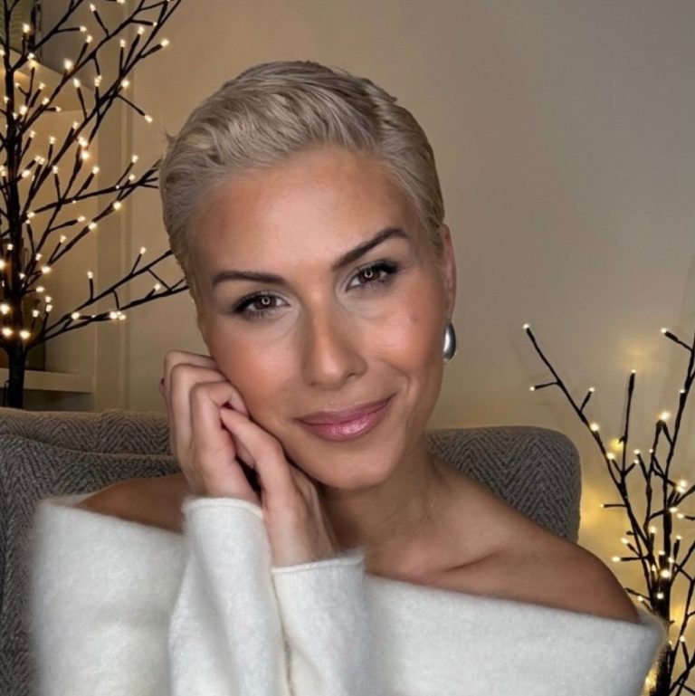 Η Άννα Κανδαράκη χωρίς την περούκα μιλά για την μάχη της με τον καρκίνο