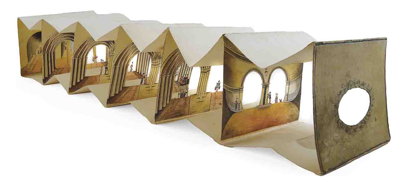 Χάρτινο οπτικό παιχνίδι Peep Show • Πιθανόν Γερμανία 18ος αι. • 12,5x68x15,5 εκ. (ανοικτό) • Μουσείο Μπενάκη ΤΠΠ_1602, δωρεά Μαρίας Αργυριάδη • Το συγκεκριμένο Peep Show απεικονίζει την πλατεία του Αγίου Μάρκου στη Βενετία.