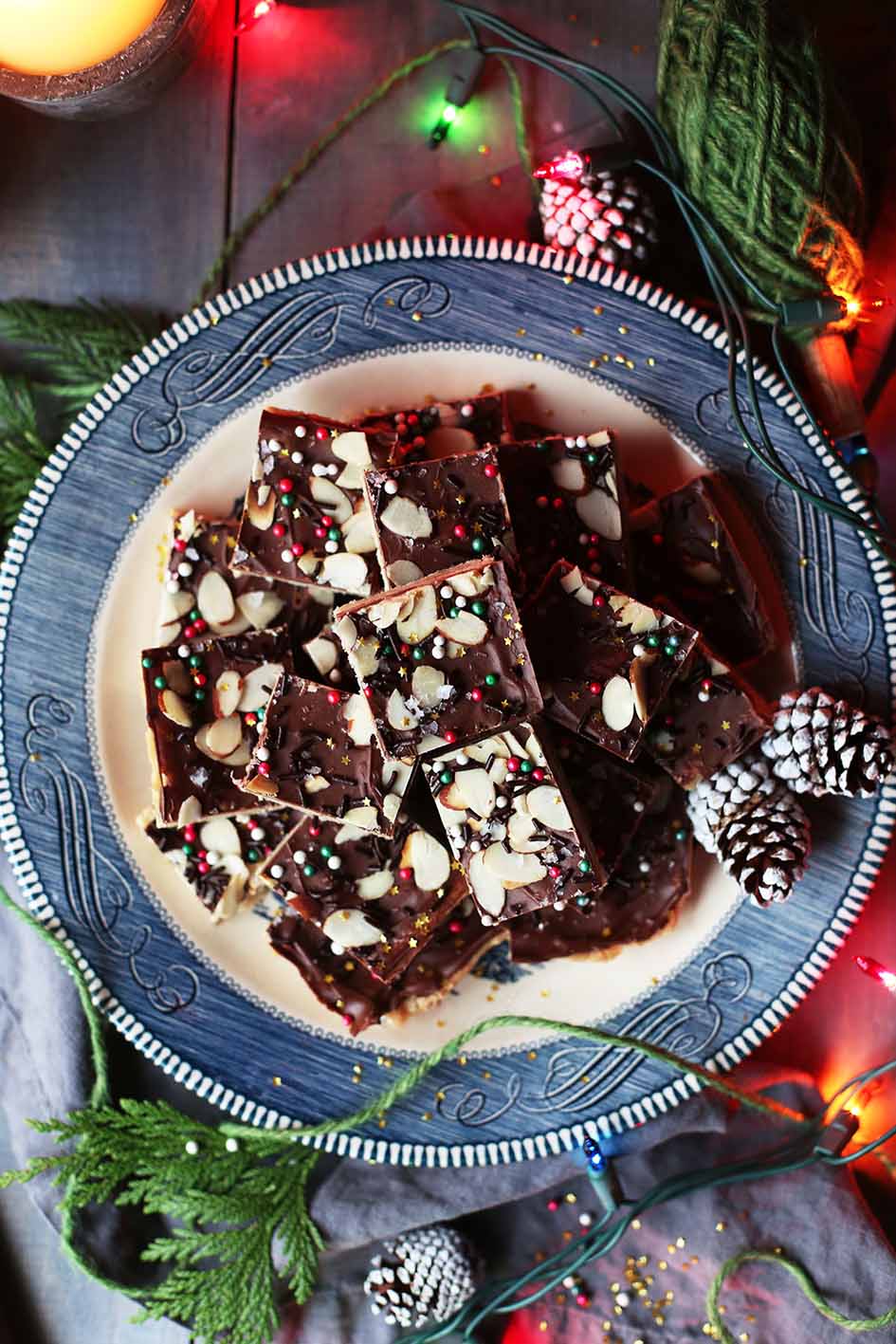 σοκολατένιες μπάρες με μπισκότο και αμύγδαλα