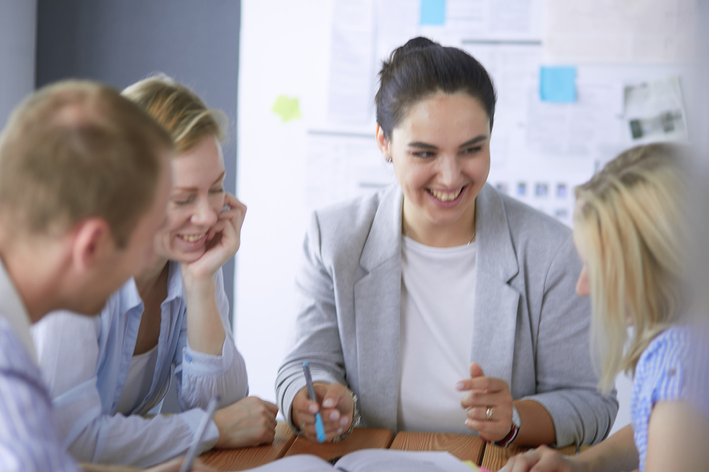 Συνάδελφοι στο γραφείο
