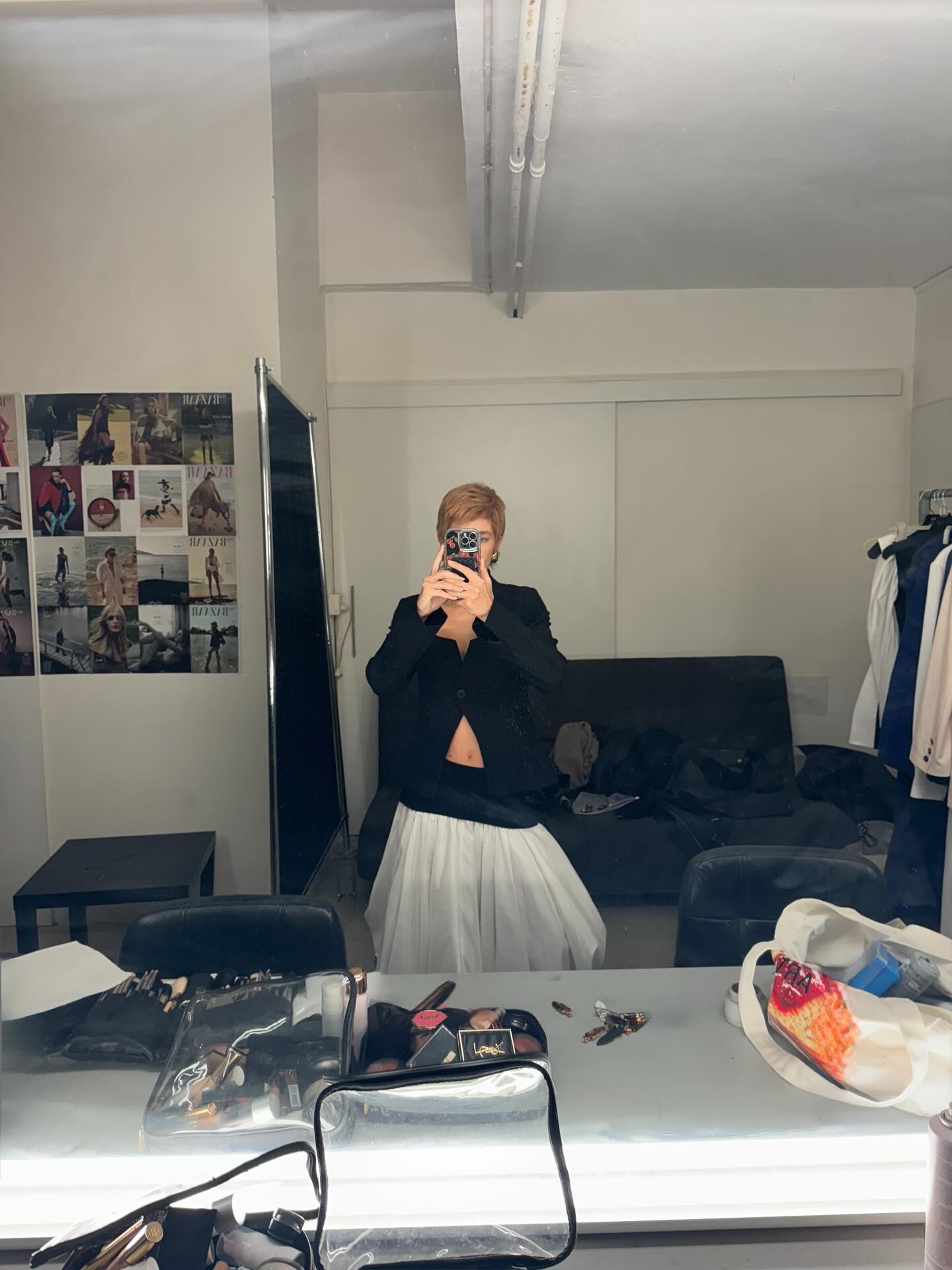 Η Κλέλια Ανδριολάτου με αγορέ look