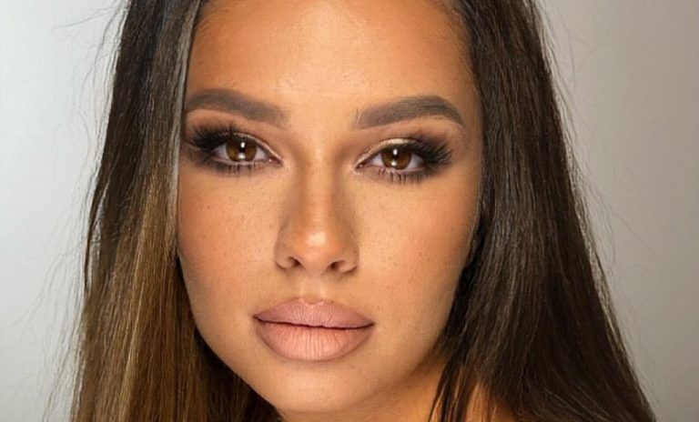 Μονοχρωματικό μακιγιάζ με καφέ μολύβι